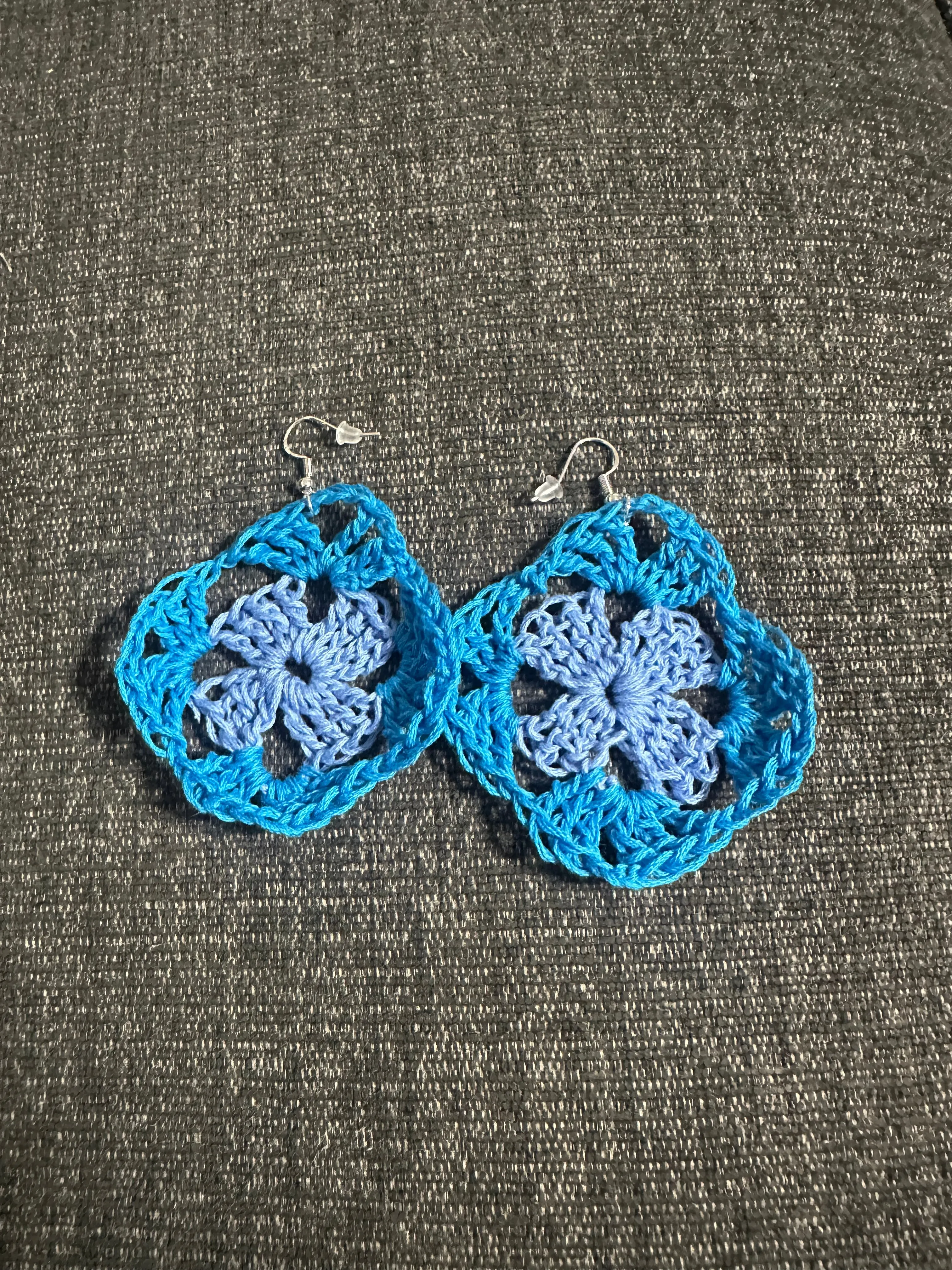 Granny square earrings - thumbnail 3