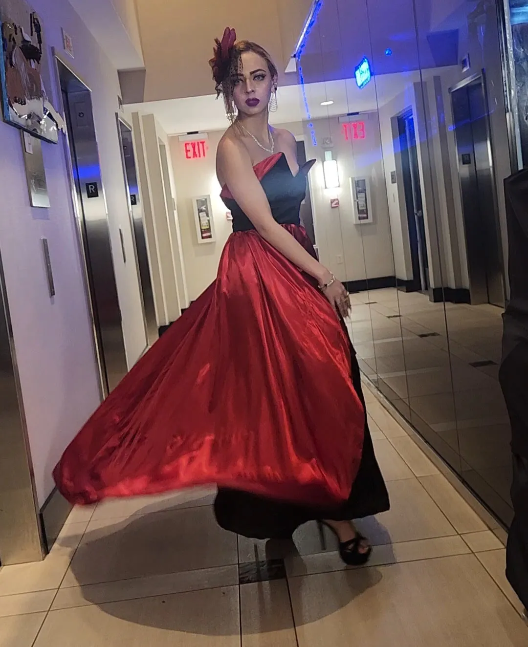 The Arkana Dress: A NYFW Ruby Flamenco Sample Size 4 - thumbnail 4